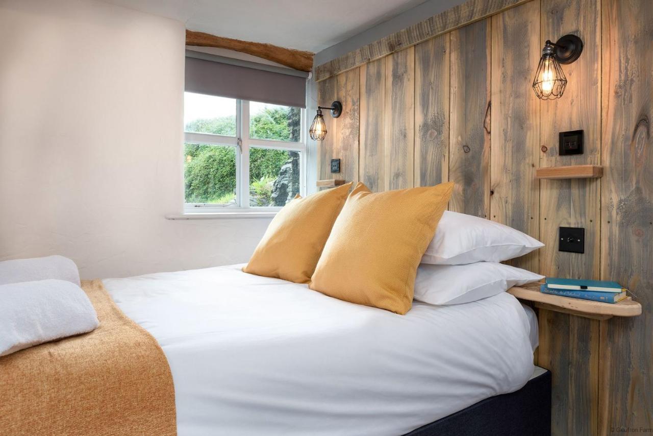 Dog Friendly Cottage, Geufron Farm Near Tywyn Bryn-crug Екстер'єр фото