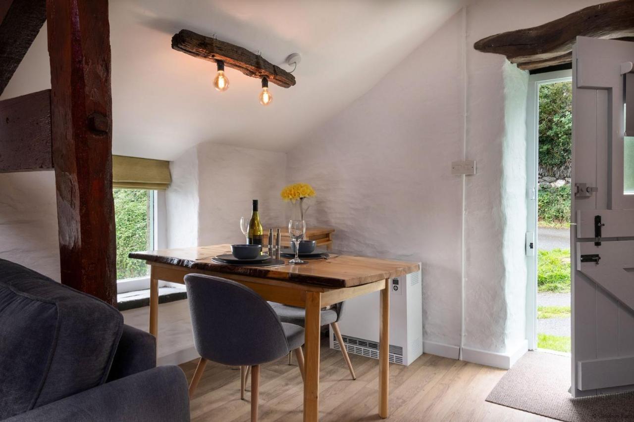 Dog Friendly Cottage, Geufron Farm Near Tywyn Bryn-crug Екстер'єр фото