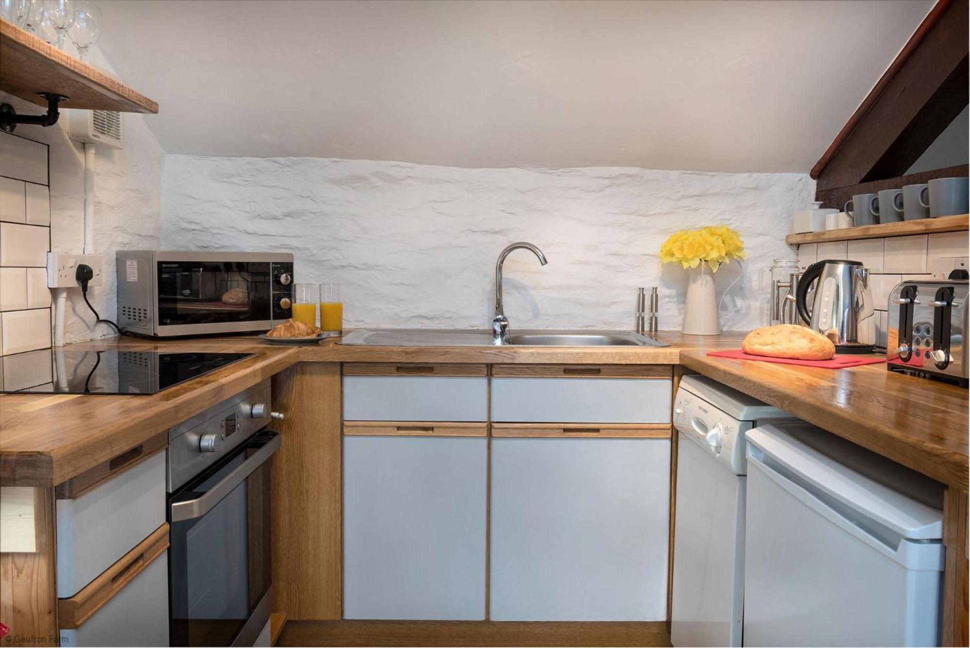 Dog Friendly Cottage, Geufron Farm Near Tywyn Bryn-crug Екстер'єр фото